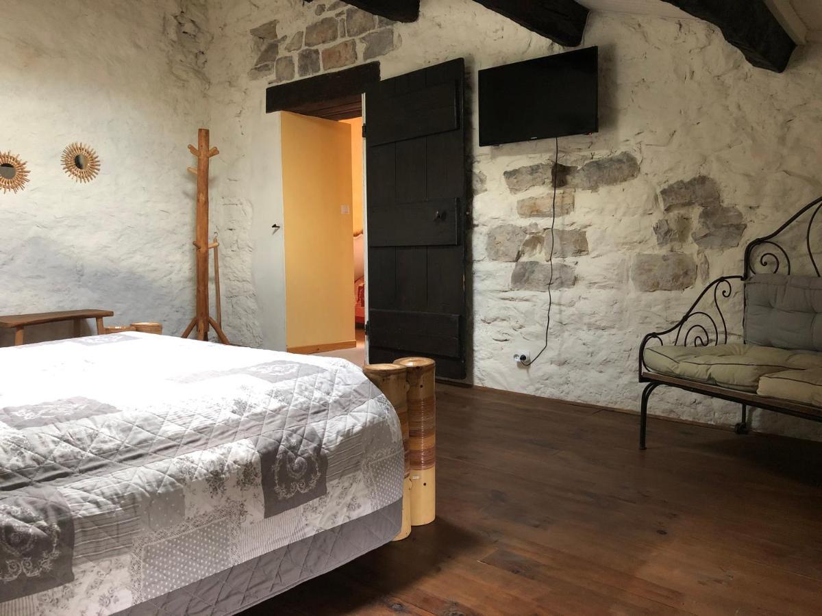 L'Apogee Bed & Breakfast Labeaume Exterior photo